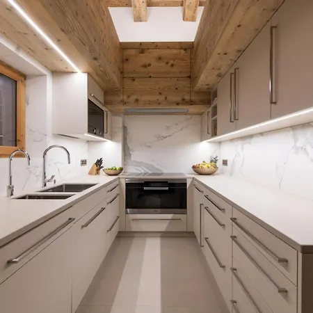 Apartment Summit Tranquility In Chalet Mayrhofen